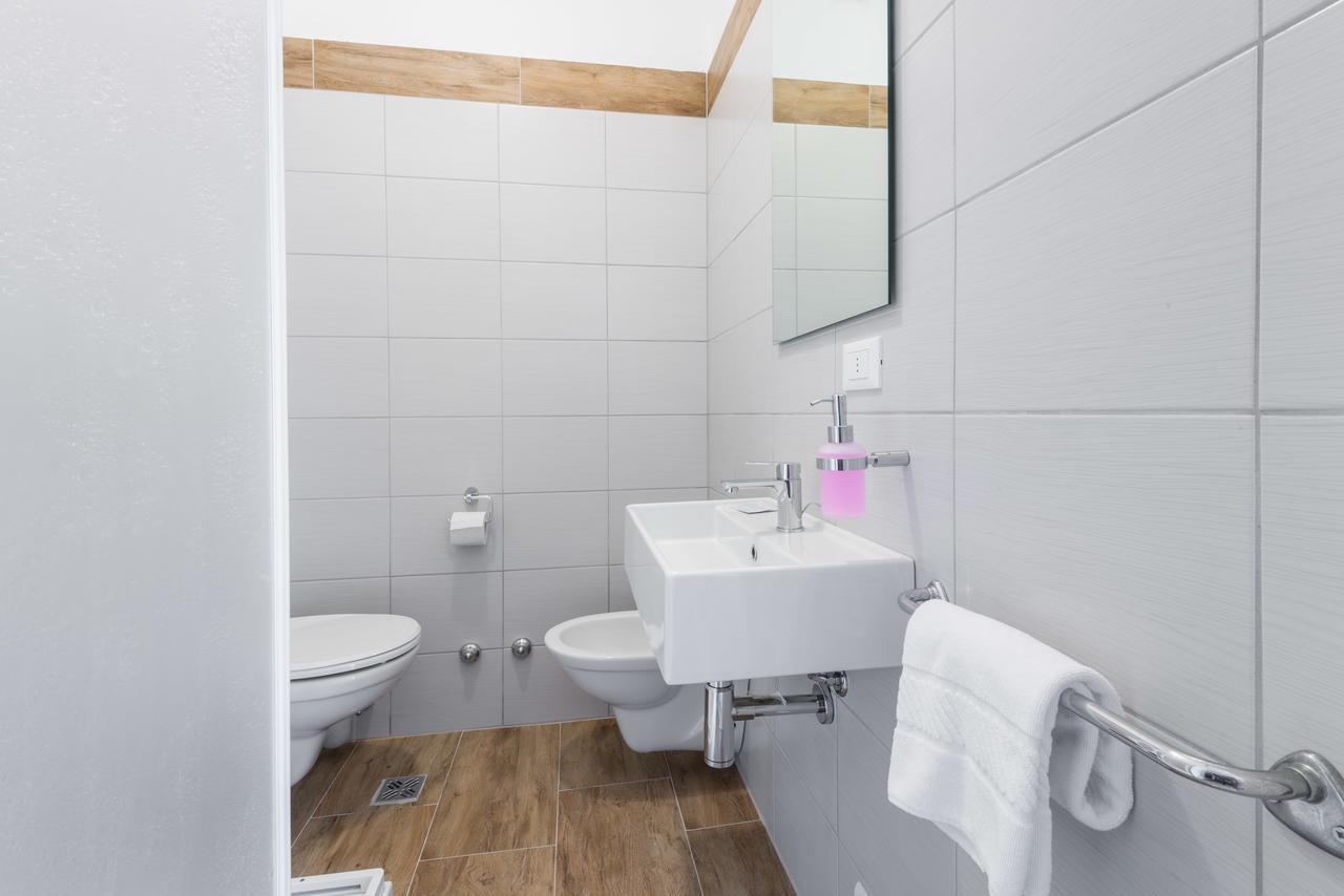 Hotel Internazionale Luino Ngoại thất bức ảnh